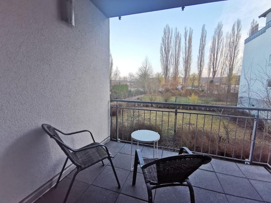 Schoene Und Ruhige Wohnung Direkt An Der Mosel Koblenz  Exterior foto