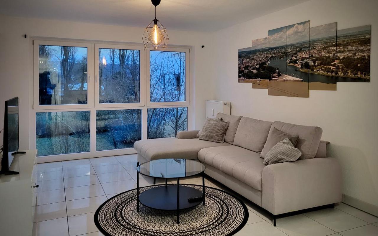 Schoene Und Ruhige Wohnung Direkt An Der Mosel Koblenz  Exterior foto