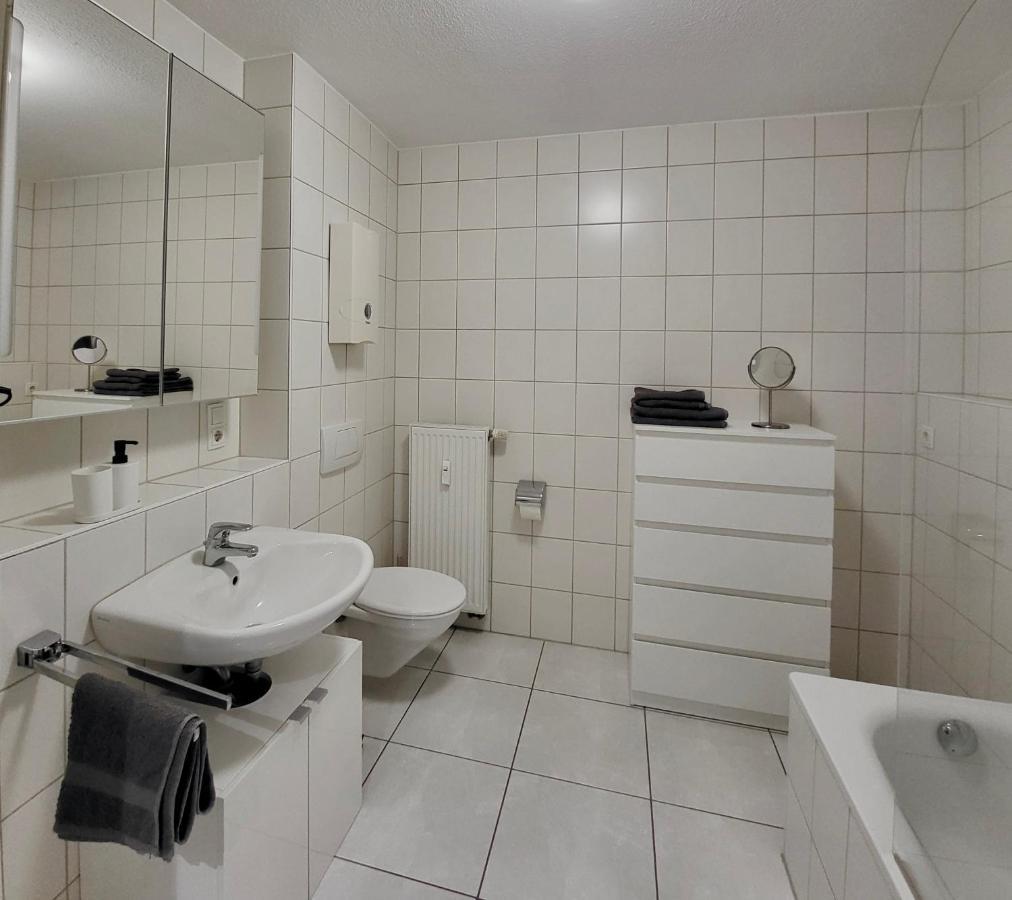 Schoene Und Ruhige Wohnung Direkt An Der Mosel Koblenz  Exterior foto